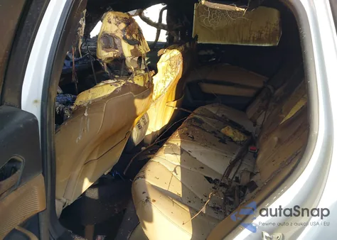 2021 Acura Tlx Technology Package z USA, uszkodzony, nr VIN 19UUB6F42MA004609